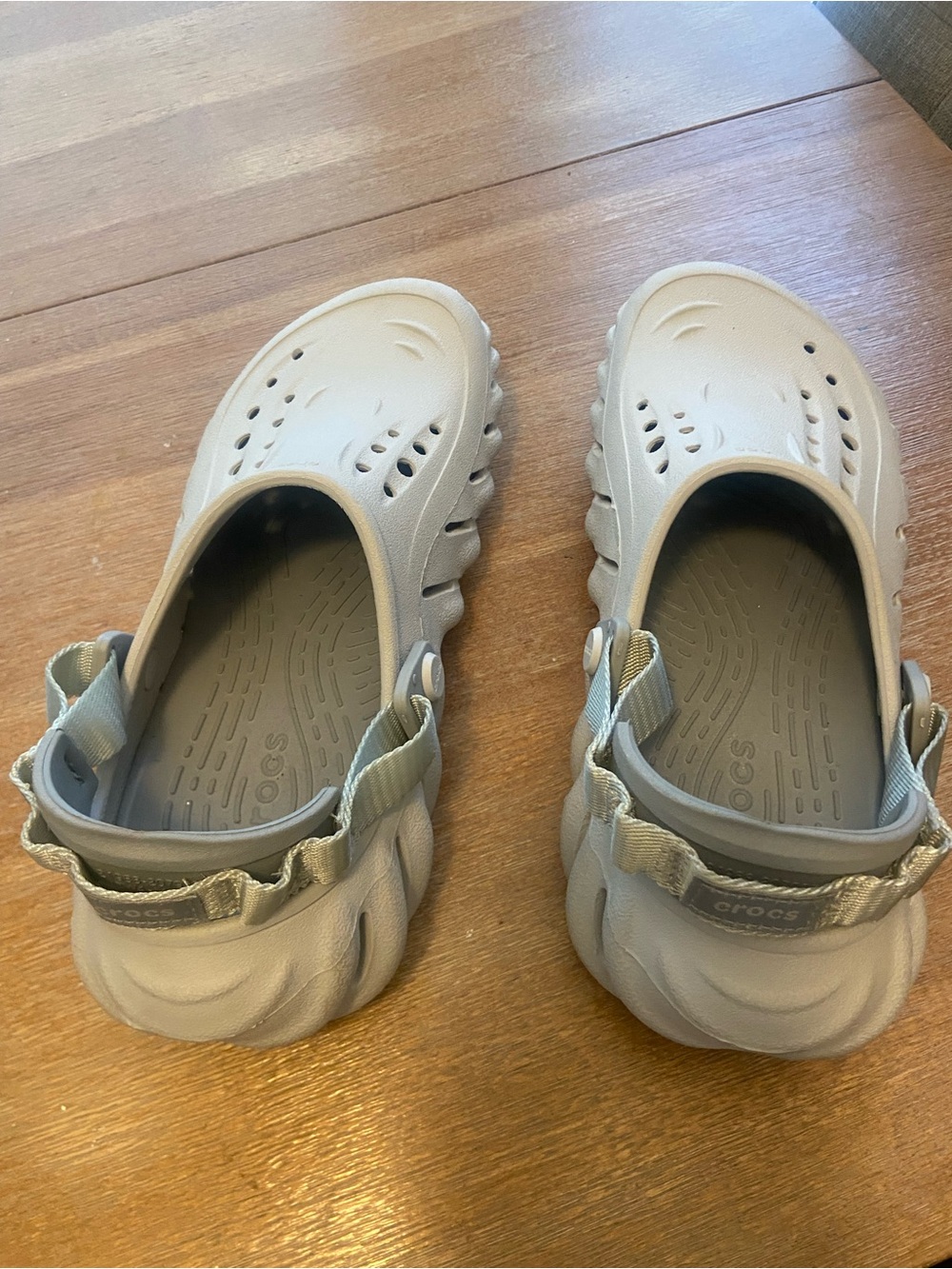 CROCS Classic Slip-On Clog in Light Gray